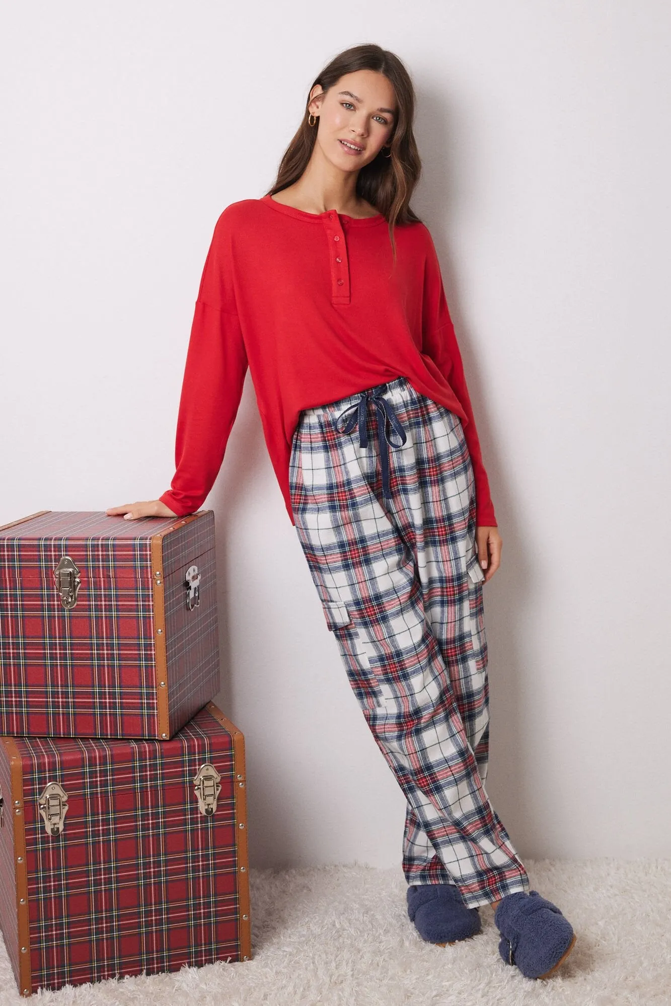 100% checked cotton cargo pants