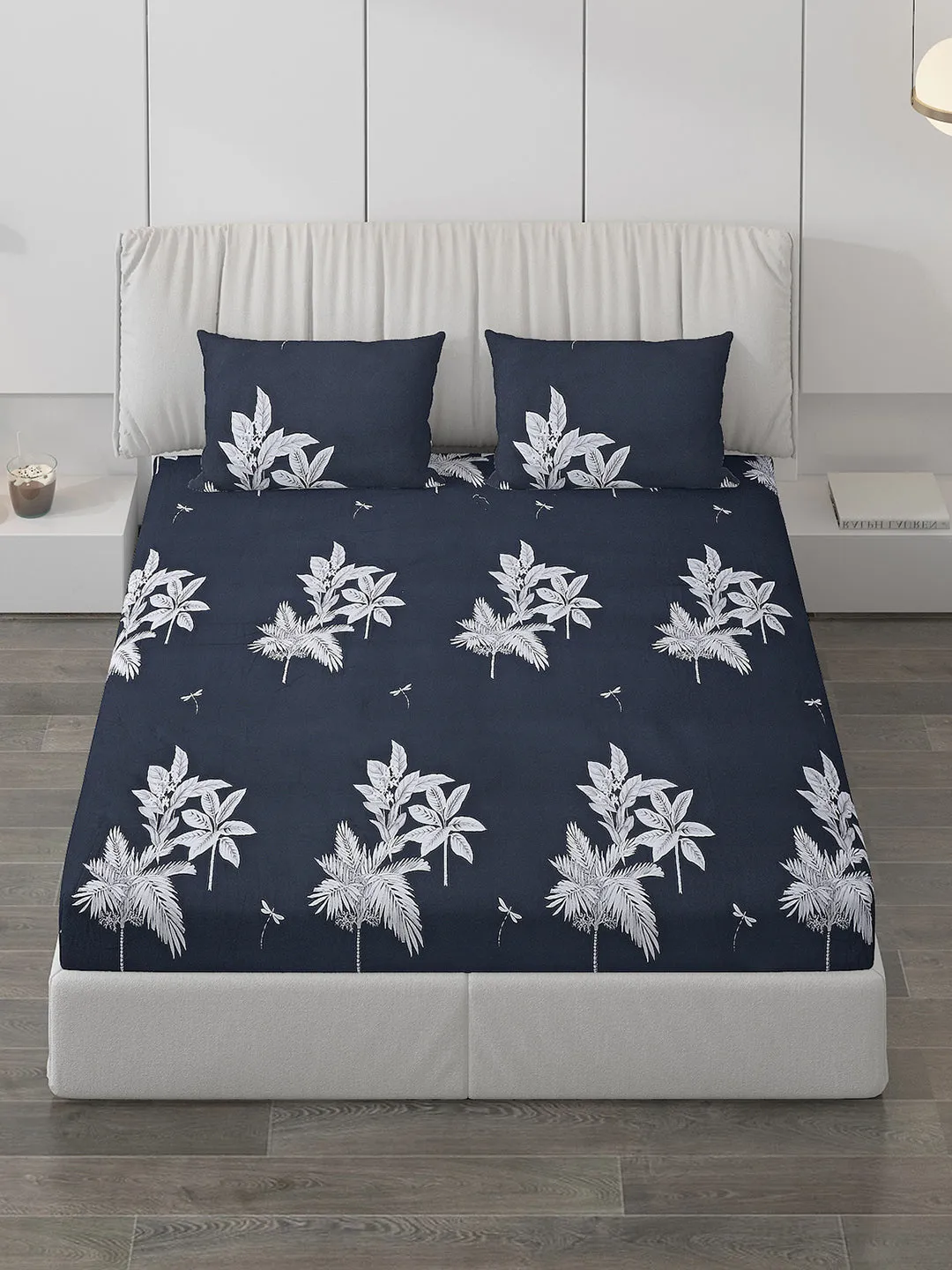 130 GSM Polyester Double Bed Bedsheet with 2 Pillow Covers