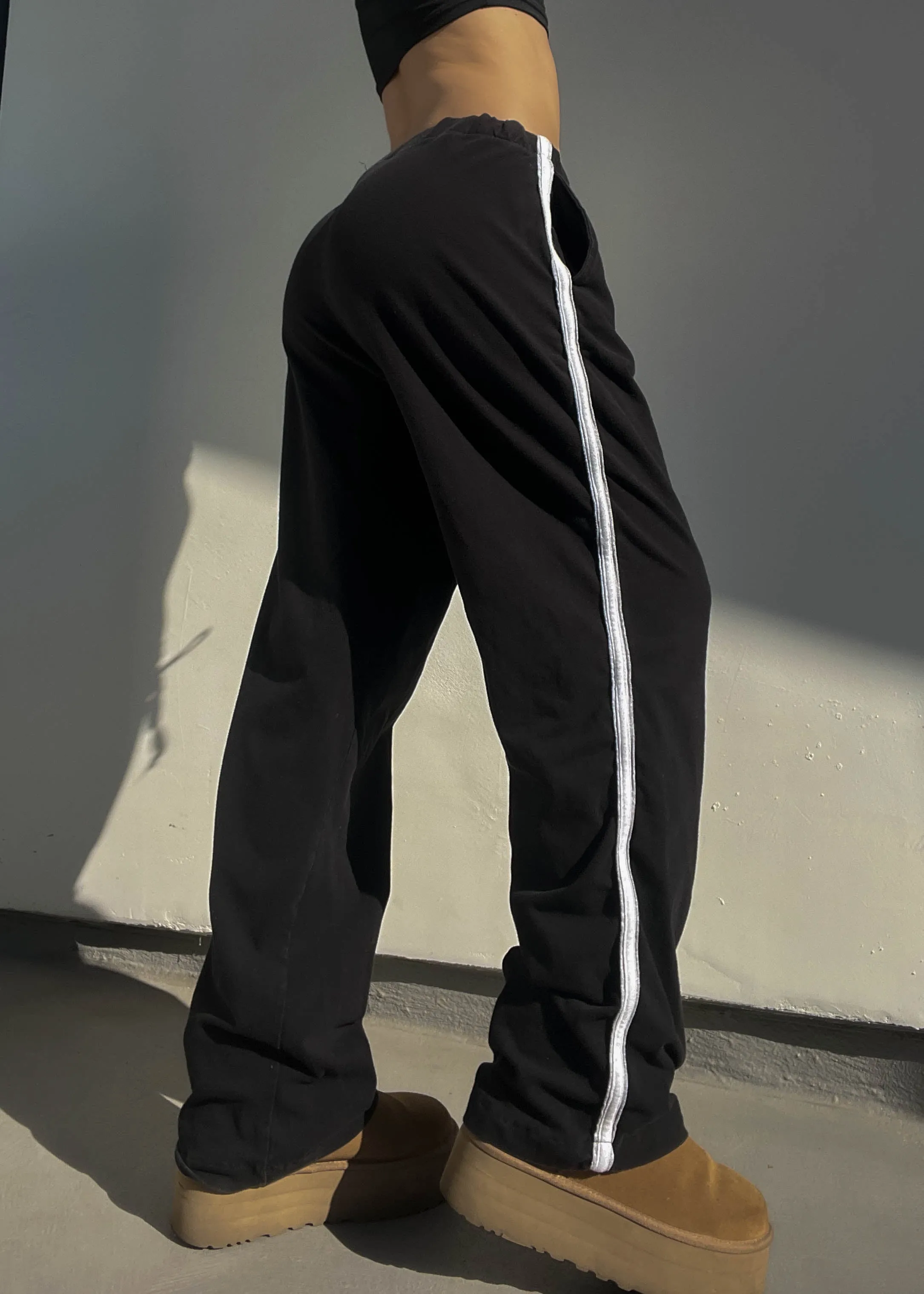 90's Sporty Stripe Lounge Pants (L-XL)