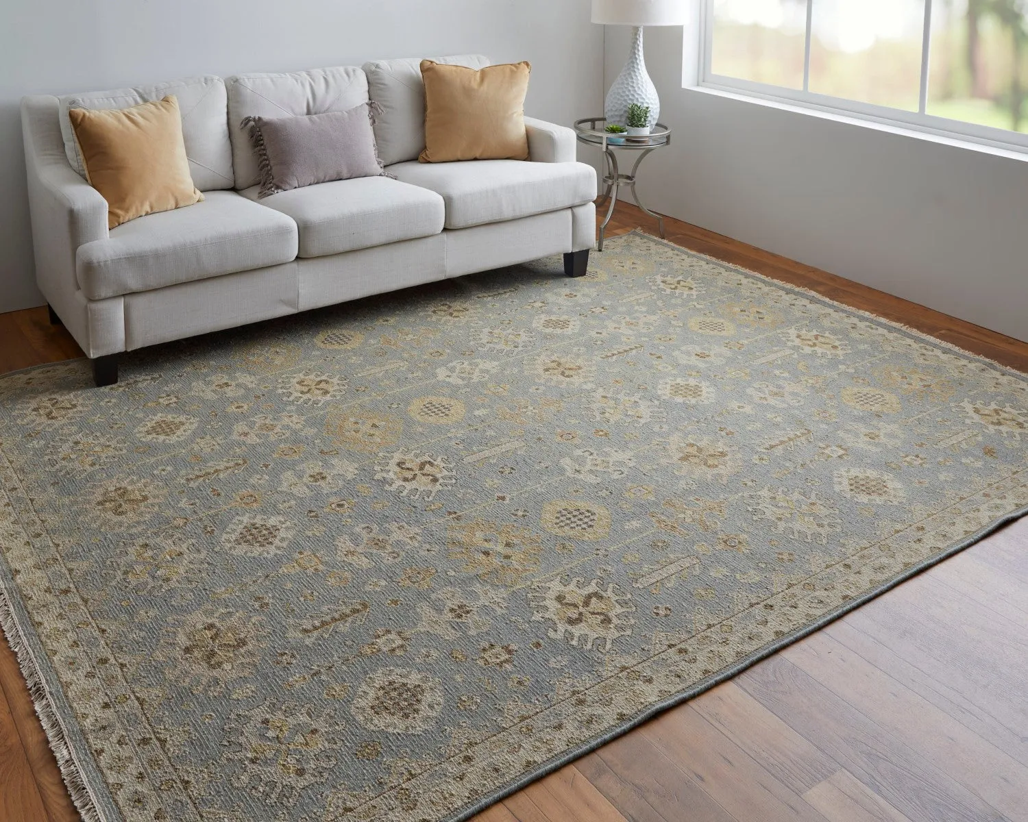 Aleska Oriental Blue/Gray/Ivory Rug