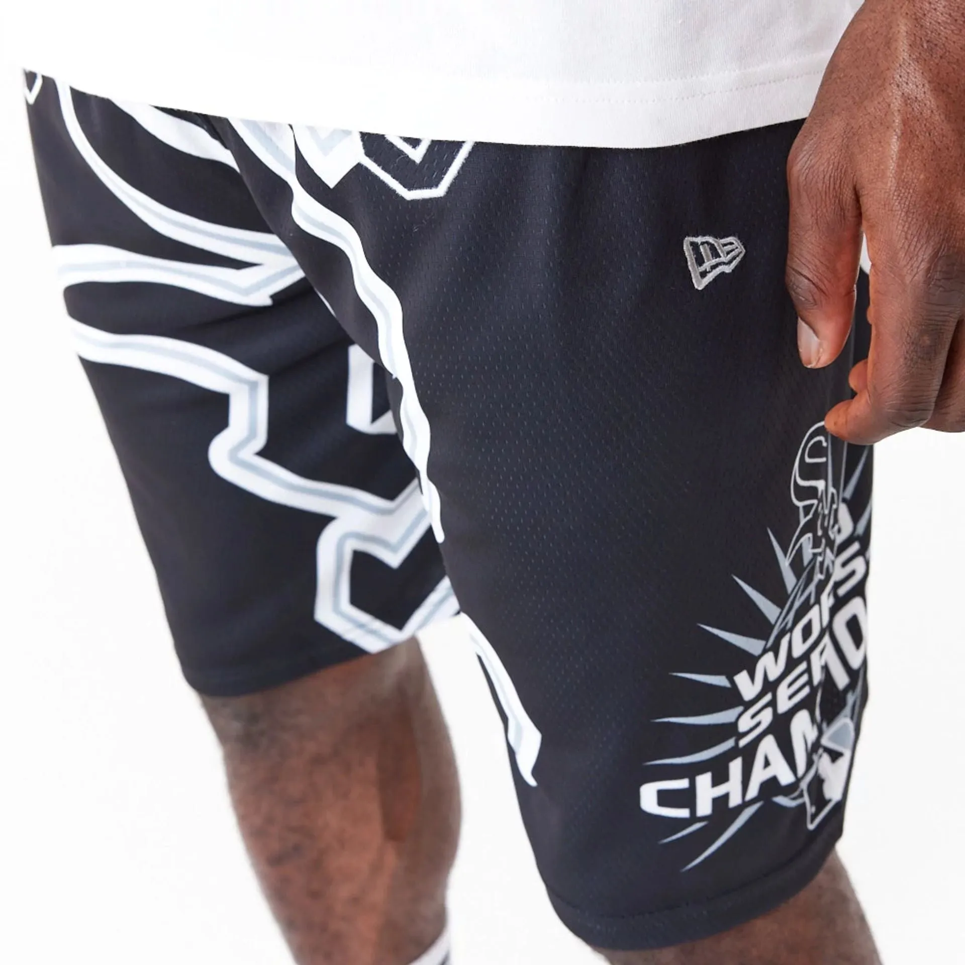 Chicago White Sox MLB Large Logo Black Shorts