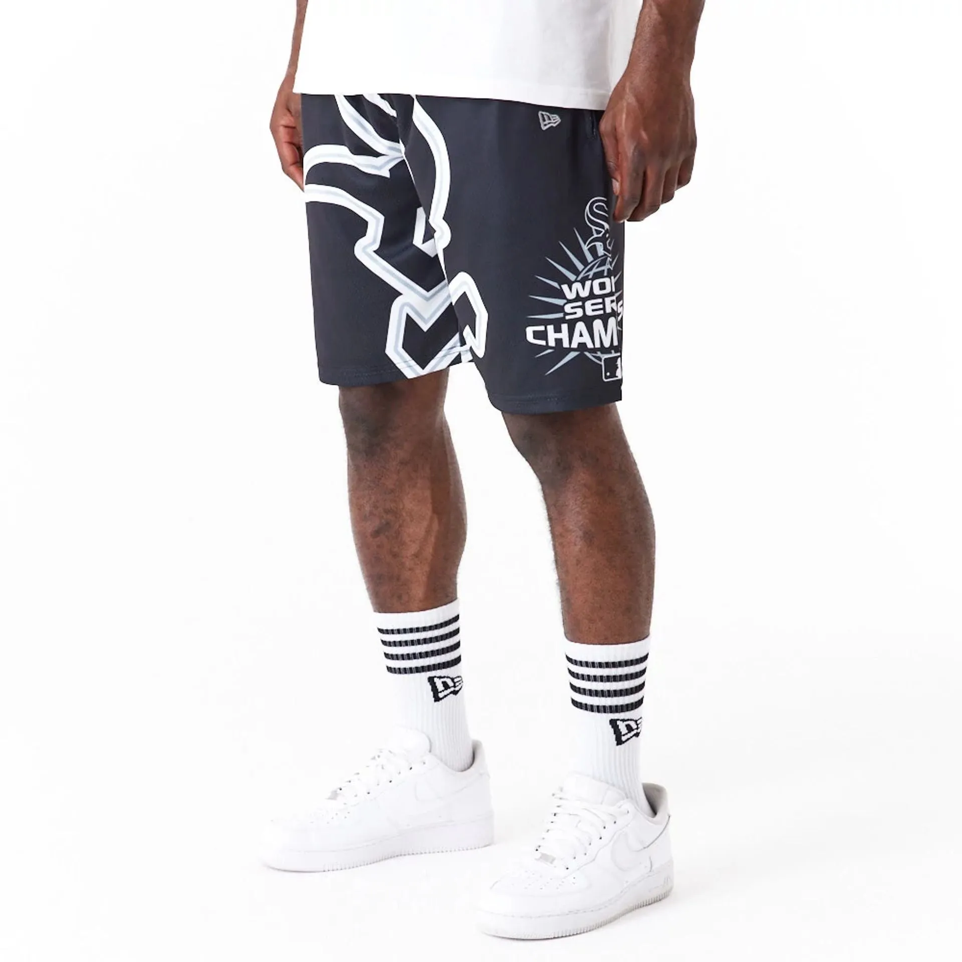 Chicago White Sox MLB Large Logo Black Shorts