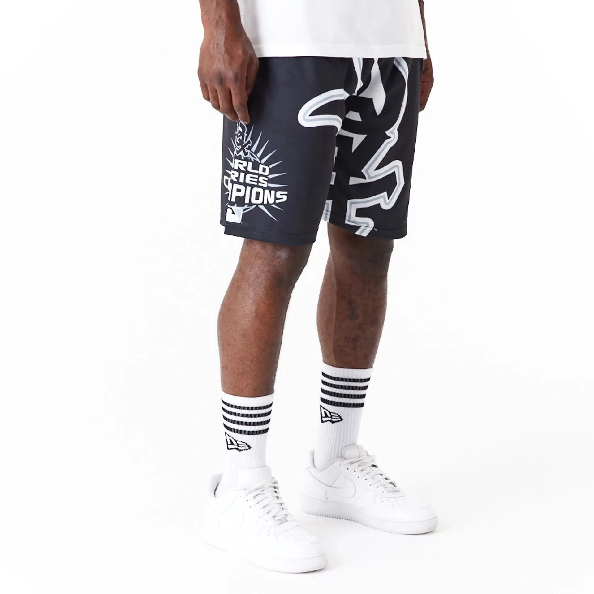 Chicago White Sox MLB Large Logo Black Shorts