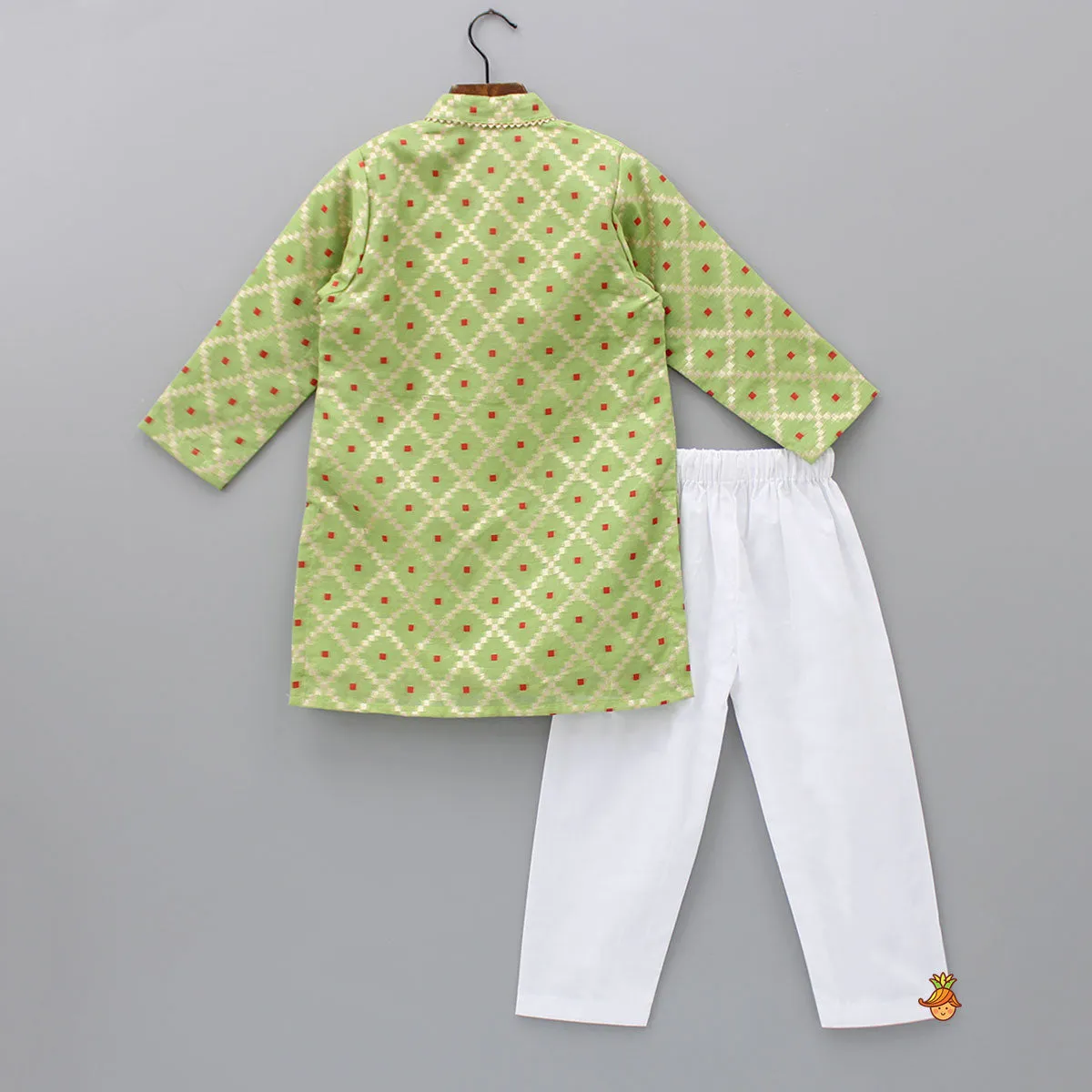 Green Kurta With Checks Embroidery And White Pyjama
