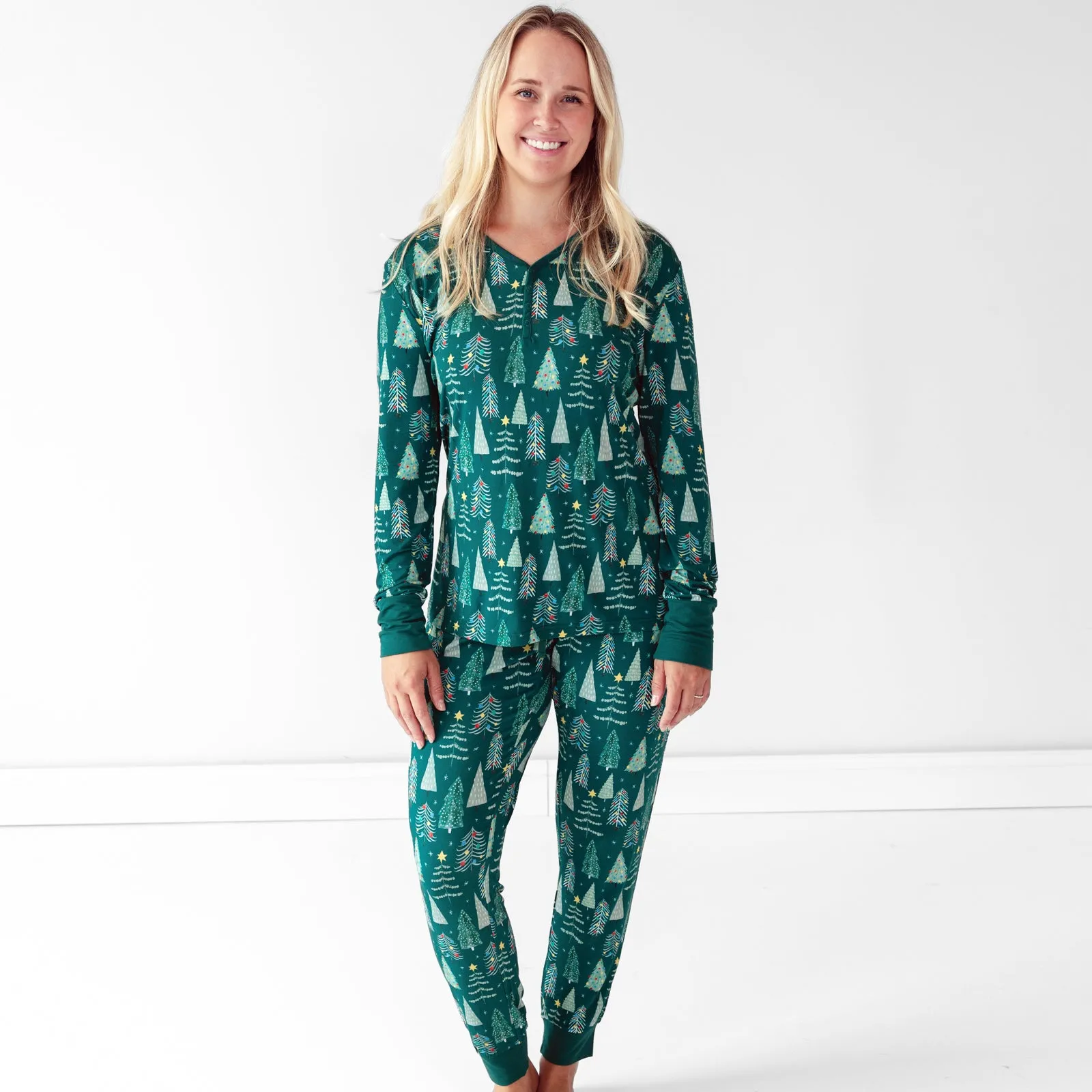 Green Twinkling Trees Women's Pajama Top