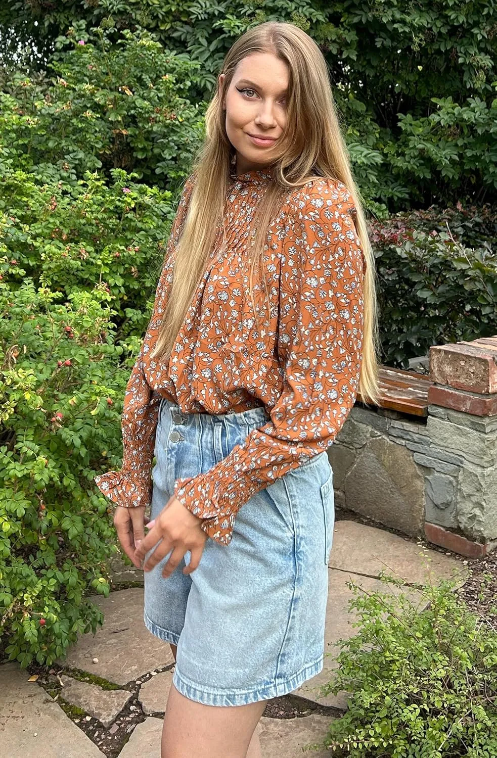 HOTOUCH Womens Long Sleeve Tops Boho Floral Printed Blouses Casual V Neck Pleated Drawstring Peasant Shirts