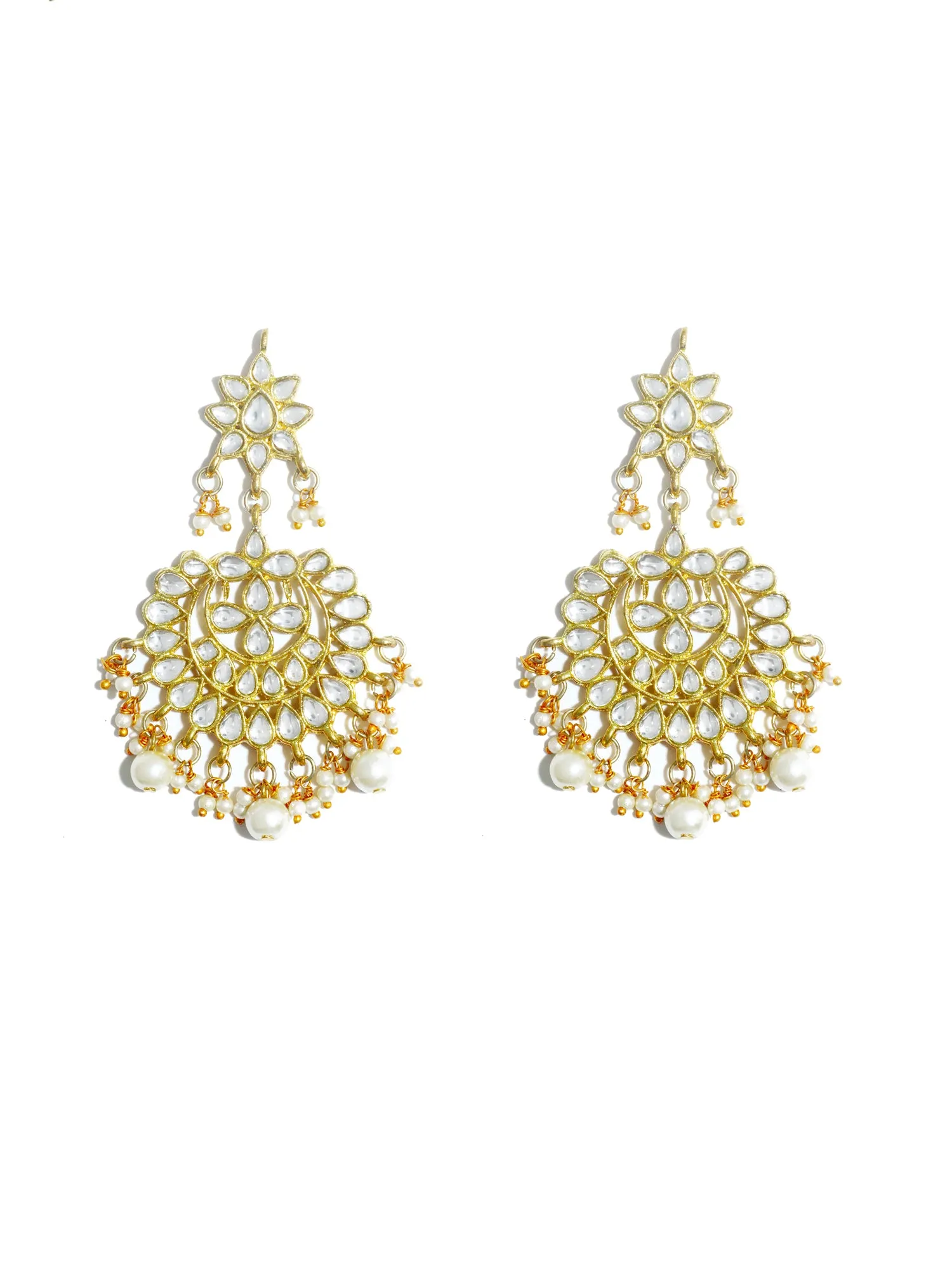 Karatcart 22K GoldPlated Partywear Traditional Kundan Pearl Choker Jewellery Set for Women