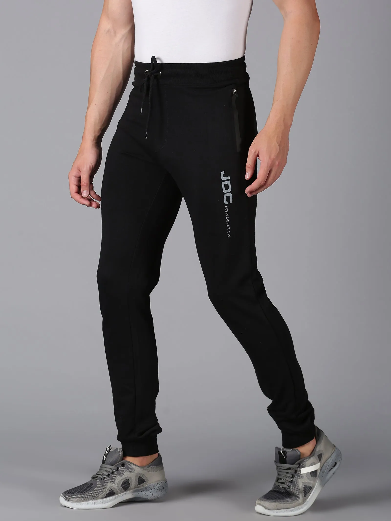 MEN'S BLACK SOLID SLIM FIT JOGGER