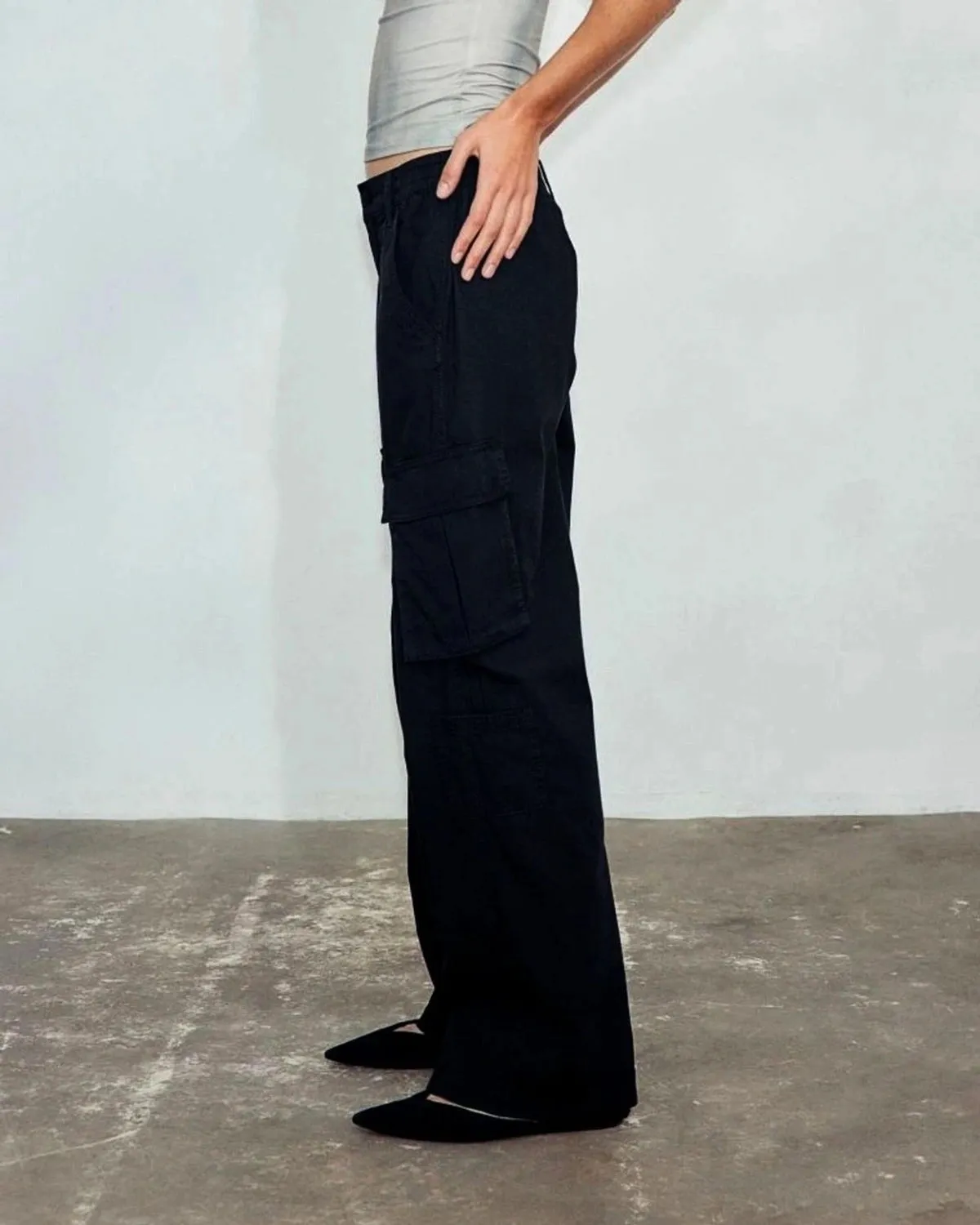MID RISE STRAIGHT FIT CARGO