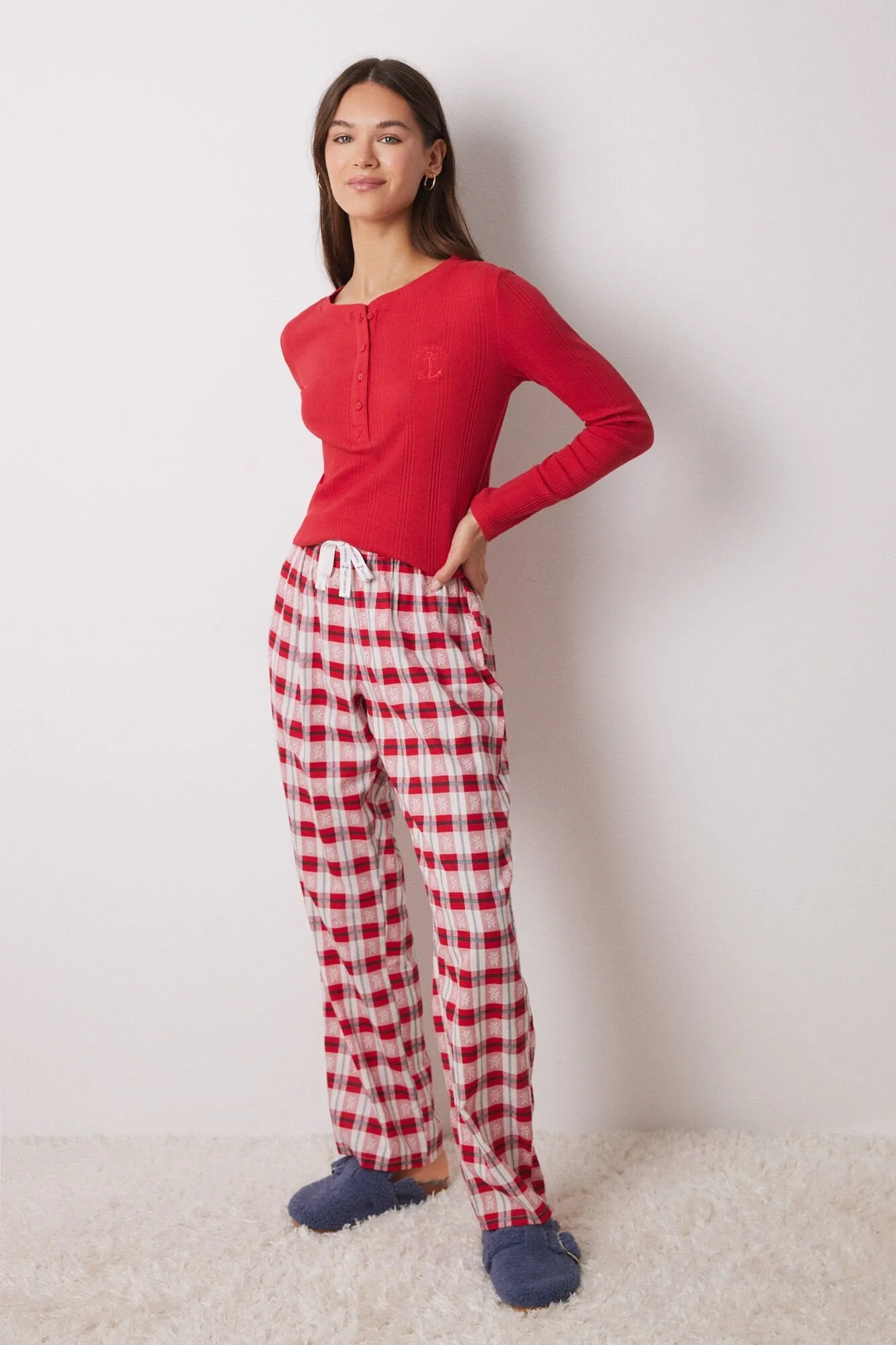 Red plaid pyjamas pants