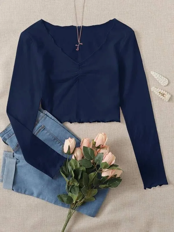 RUCHED LETTUCE-EDGE CROPPED TEE