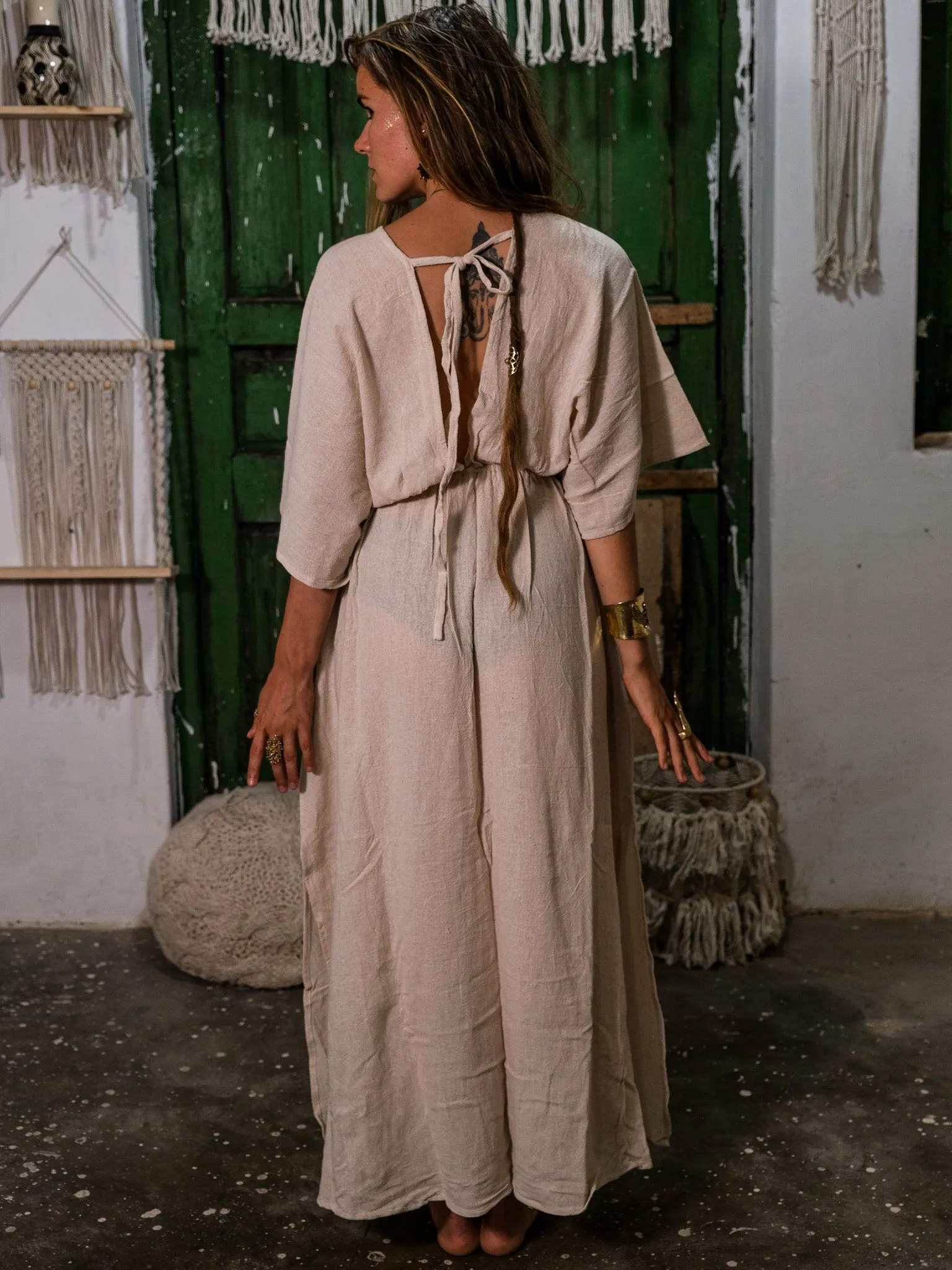 Sure! Here’s an optimized and descriptive title for the Rusalka Maxi Dress:

Elegant Rusalka Maxi Dress with Flowing Silhouette and Floral Print for Effortless Style

Feel free to let me know if you need any further modifications!