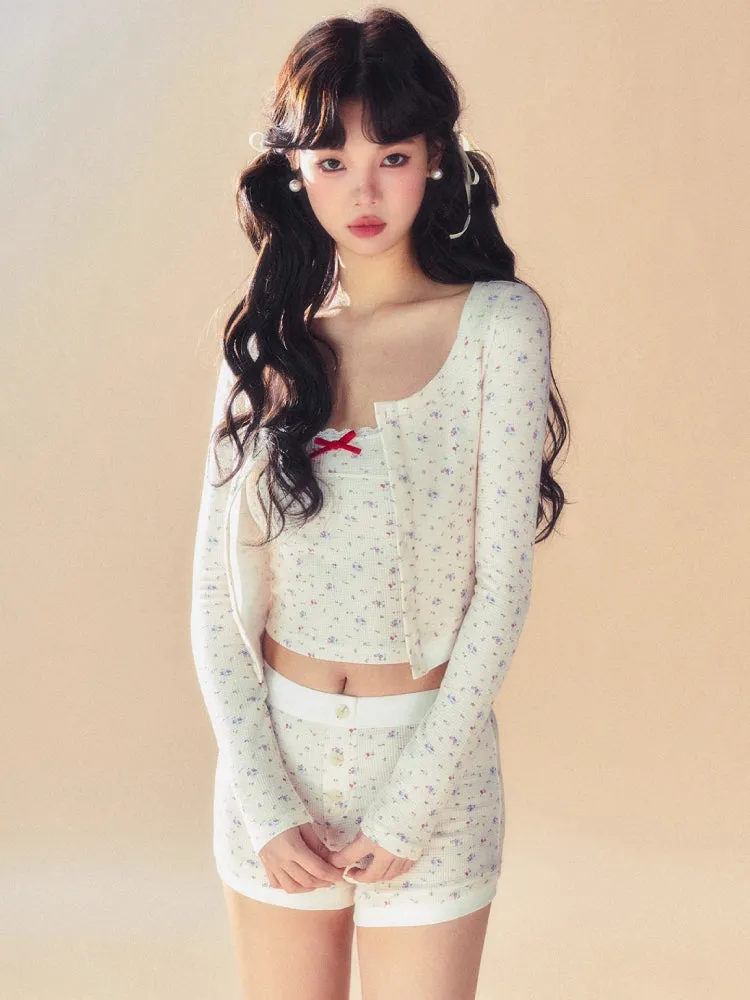 Slim short cardigan   camisole   pants【s0000007093】